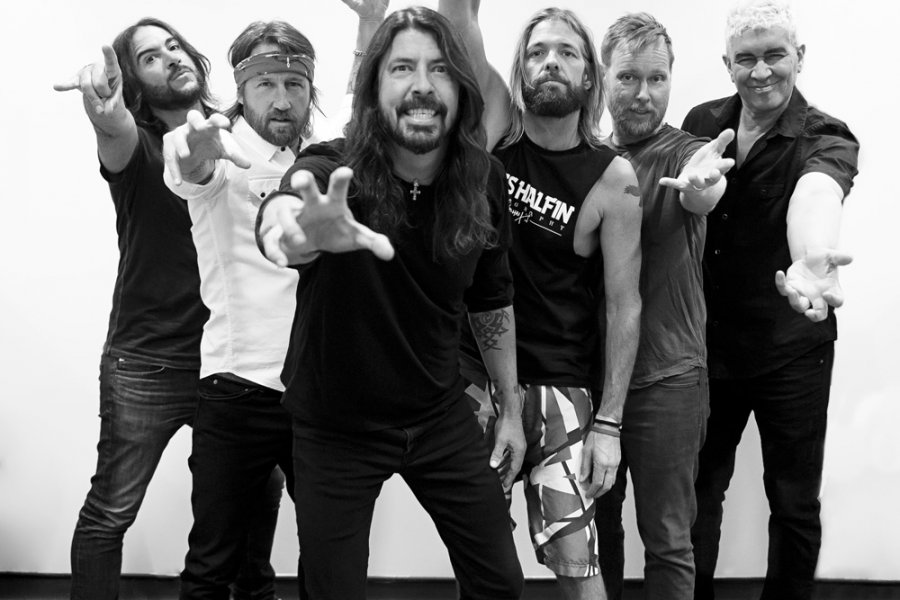 Risultati immagini per foo fighters