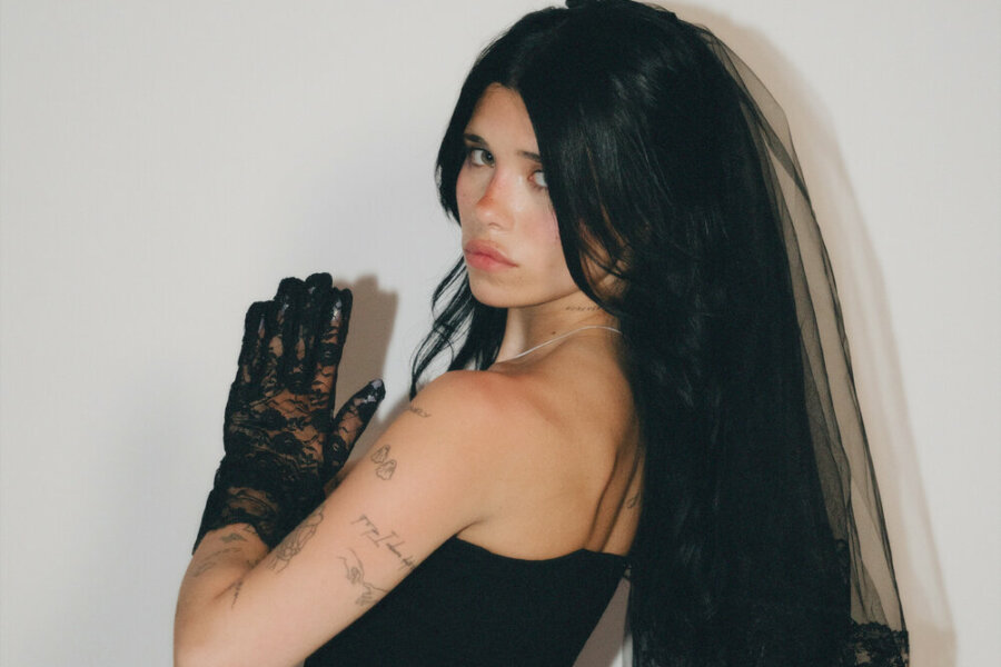 Nessa Barrett